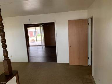 Main picture of 1602 George Bush Dr