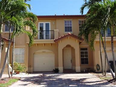 Main picture of 13253 SW 127th Pl