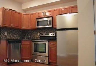 Main picture of 2356 N Park Ave