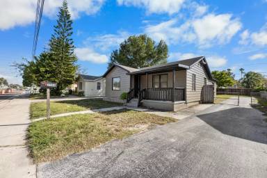 Main picture of 3560 54th Ave N