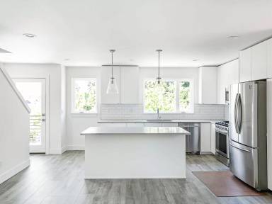 Main picture of 3654 SE 67th Ave - A