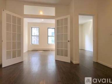 Main picture of 950 Nostrand Ave