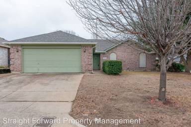 Main picture of 8100 Jolie Dr
