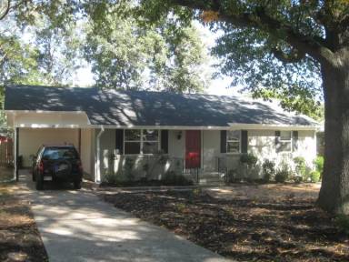 Main picture of 489 Freyer Dr NE