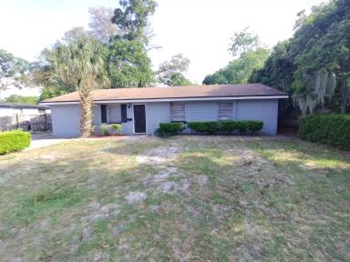 Main picture of 2518 Drake Ave
