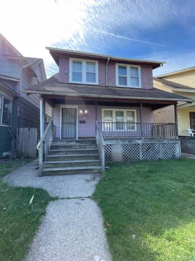 Main picture of 137 Geneva St