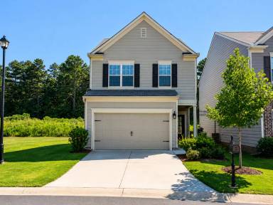 Main picture of 176 Highland Pointe Cir E