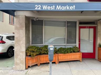 Main picture of 18-22 W Market St