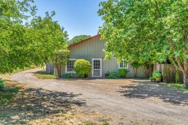 Main picture of 431 Stadler Ln