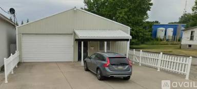 Main picture of 212 S Brunell St