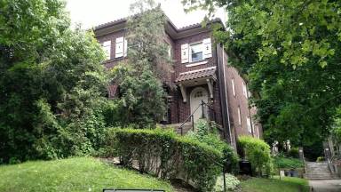 Main picture of 5716 Beacon St