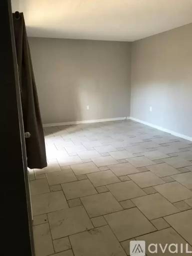 Main picture of 805 Fox Run Ave