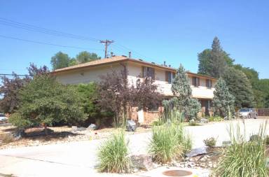 Main picture of 202 Longs Peak Ave