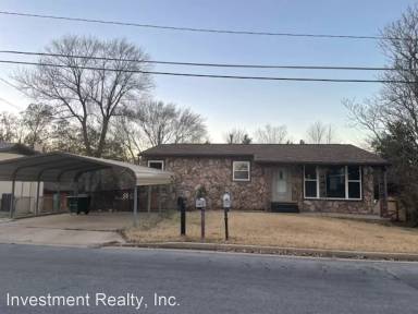 Main picture of 614 Houston Rd