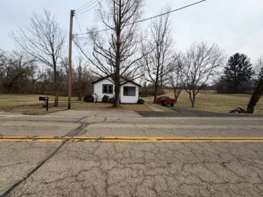 Main picture of 10272 Burlington Rd