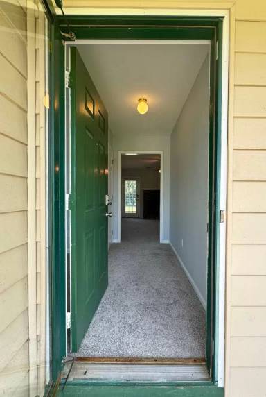 Main picture of 36 Colton Dr