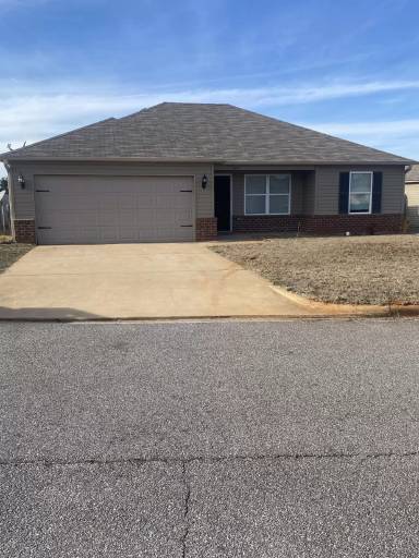 Main picture of 179 Cambridge Park Dr