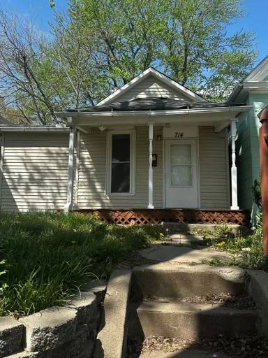 Main picture of 714 N 24th St