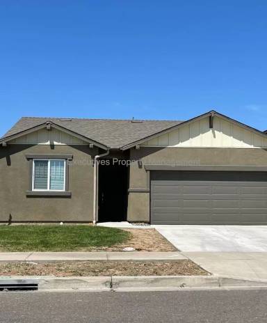 Main picture of 315 Ostrander Ave