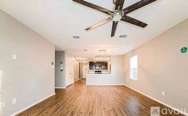 Main picture of 5649 McClelland St