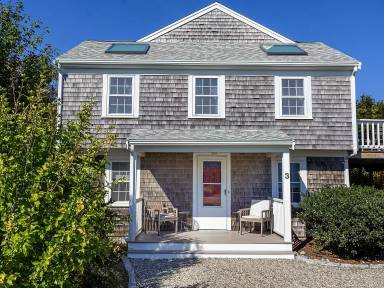 Main picture of 3 Bemis Rd