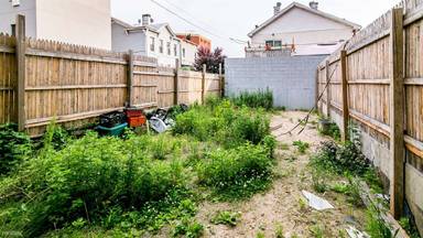 Main picture of 686 Bushwick Ave