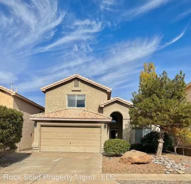 Main picture of 7419 Desert Eagle Rd NE