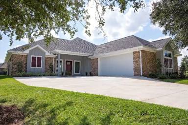 Main picture of 23296 Dundee Cir