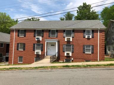 Main picture of 1415 Clover St