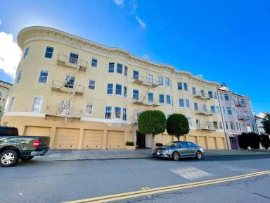 Main picture of 101 Cervantes Blvd