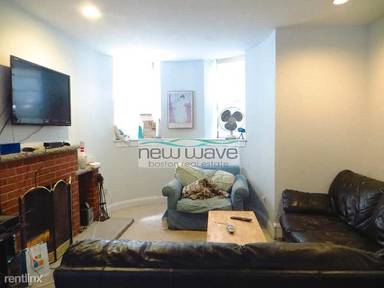 Main picture of 12 Blackwood St