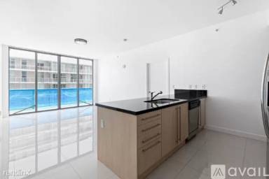 Main picture of Axis on Brickell