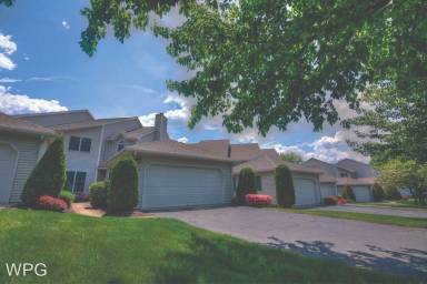 Main picture of 35 Hampton Way