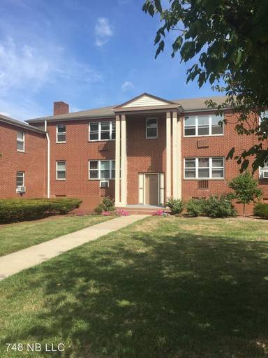 Main picture of 14 Clermont St