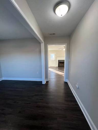 Main picture of 104 Norris Ct