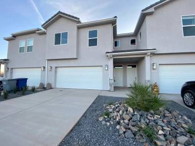 Main picture of 3879 S Platinum Dr