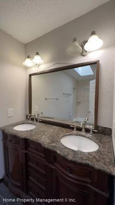 Main picture of 6725 Eagle Ridge Dr