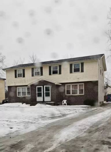 Main picture of 65 Glenhaven Dr