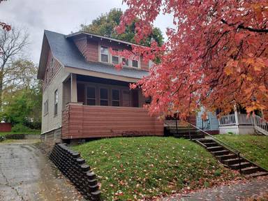 Main picture of 950 Dunham St SE