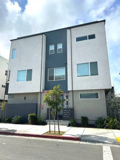Main picture of 3901 Wattling St