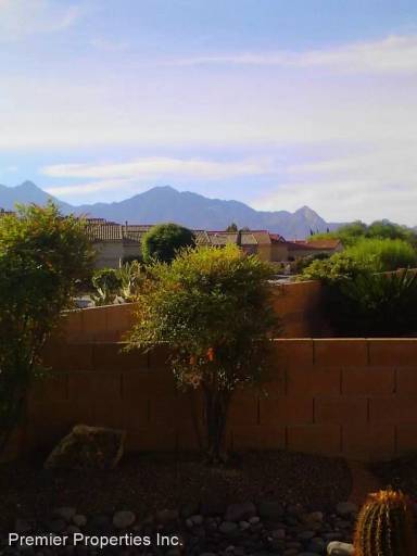 Main picture of 2335 S Via Pompilo