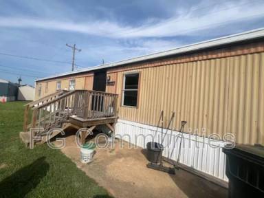 Main picture of 1957 Cloverdale Cir