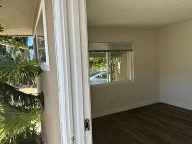 Main picture of 715 S Cedros Ave