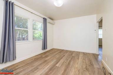Main picture of 428 University Ave
