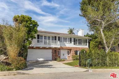 Main picture of 17481 Tramonto Dr