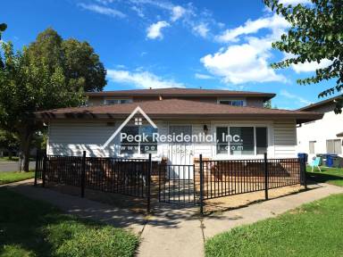 Main picture of 9059 Pinata Way