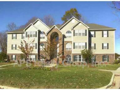 Main picture of 714 Scholastic Ct