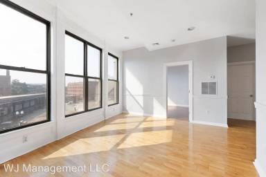 Main picture of 7 Central Sq