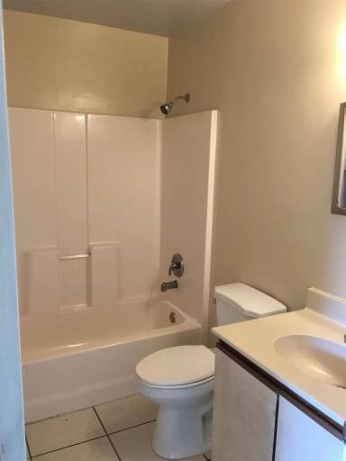 Main picture of 1845 40th Ave