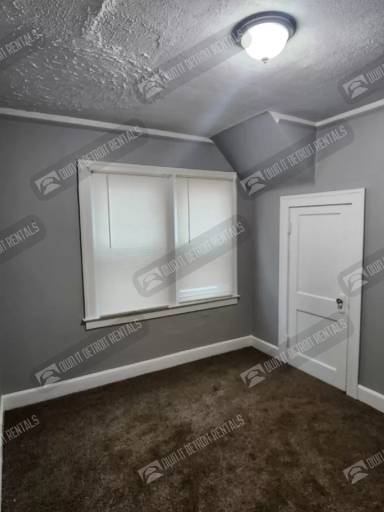 Main picture of 13168 Tuller St